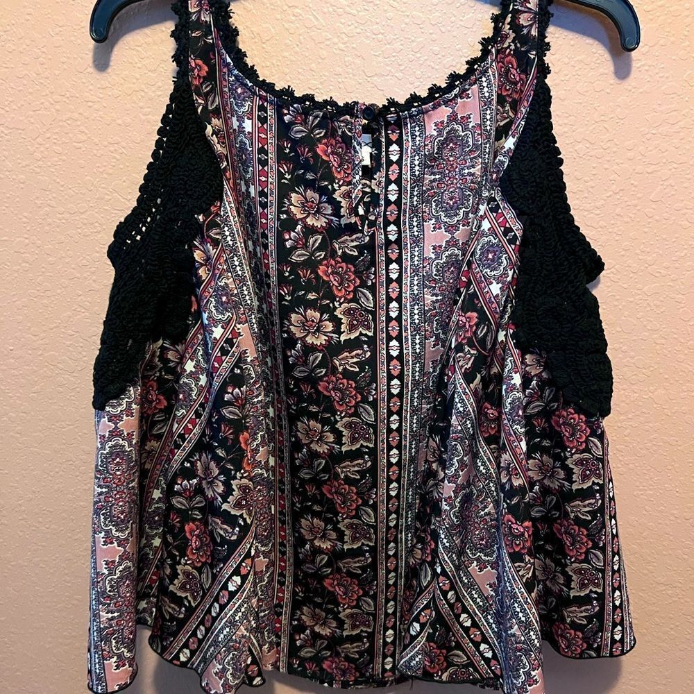 Nikki Erin floral cold shoulder blouse